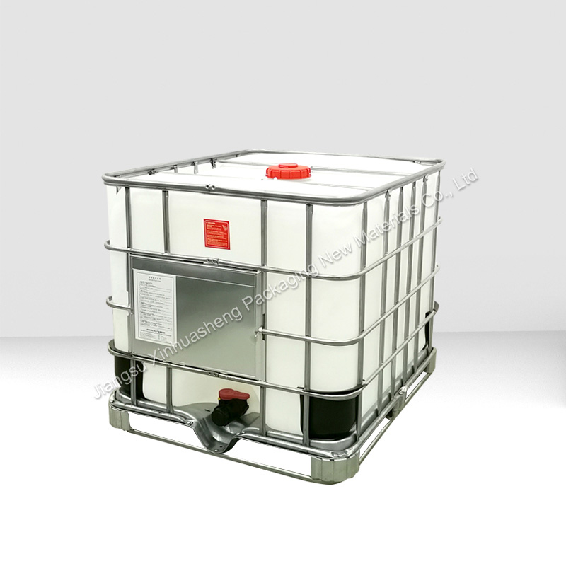 How galvanized steel pipes are utilized in IBC tanks