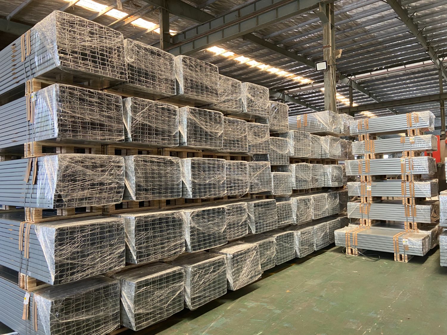 Unlock the Best Solar Roof Hooks: Your Ultimate Guide to Durable, Efficient Solar Mounting Solutions