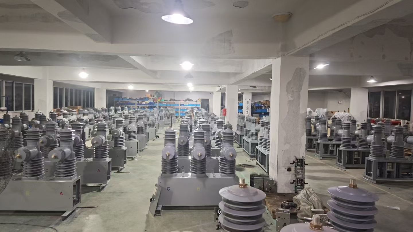 Top Outdoor Circuit Breaker Solutions for Reliable and Secure Power Management