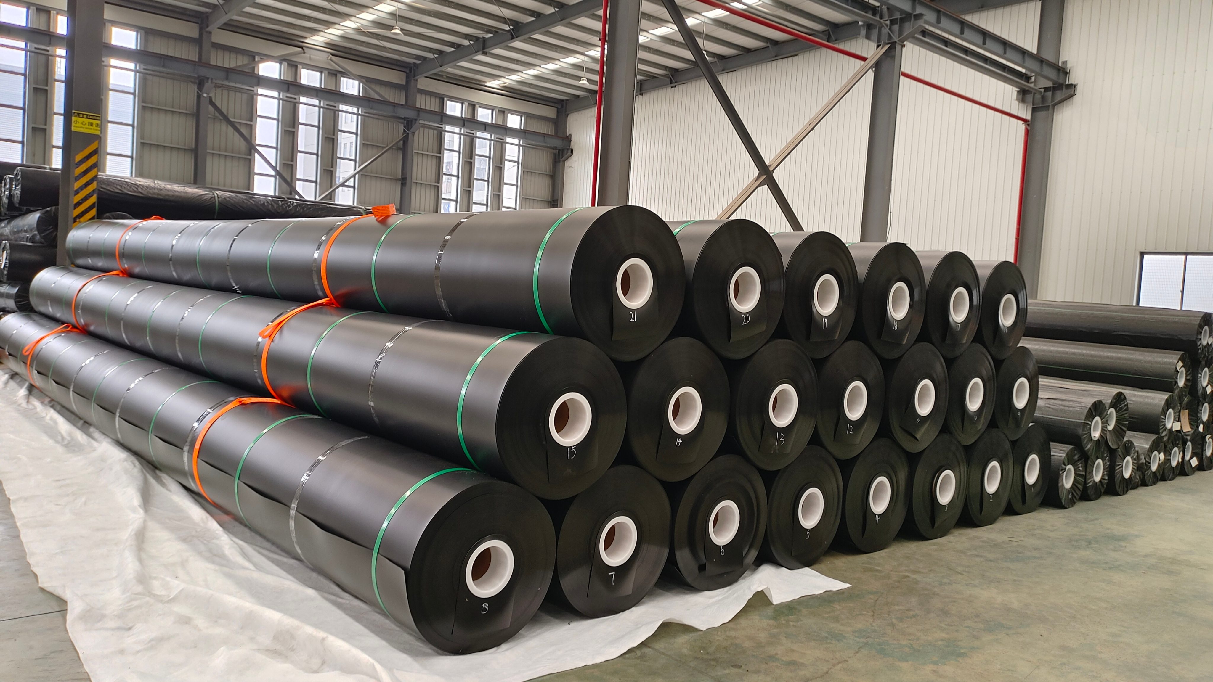 Textured Geomembrane Manufacturer: What Engineers Need to Know Before Selecting a Partner