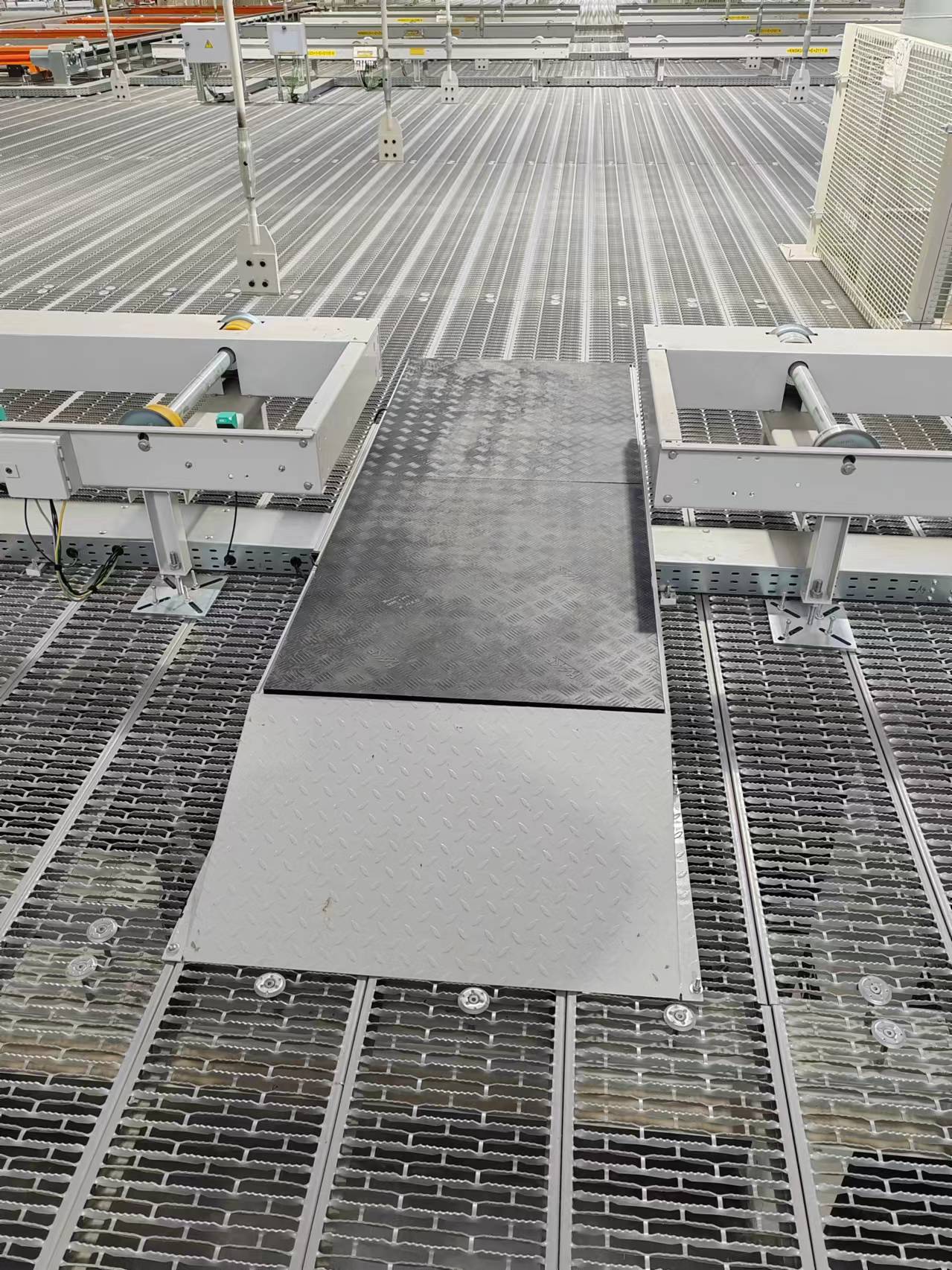 Plank Grating Factory Tour Highlights Safety and Precision Manufacturing